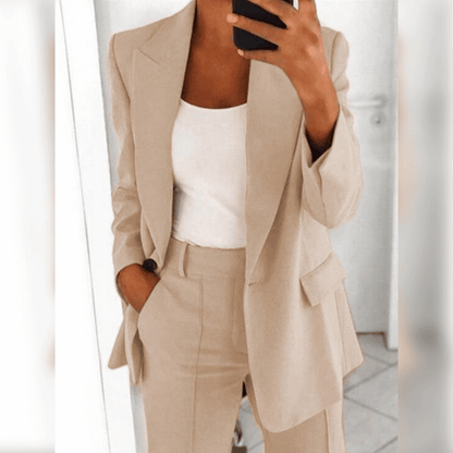 ÉVANA | Tailleur bleu poudre 2 pièces
