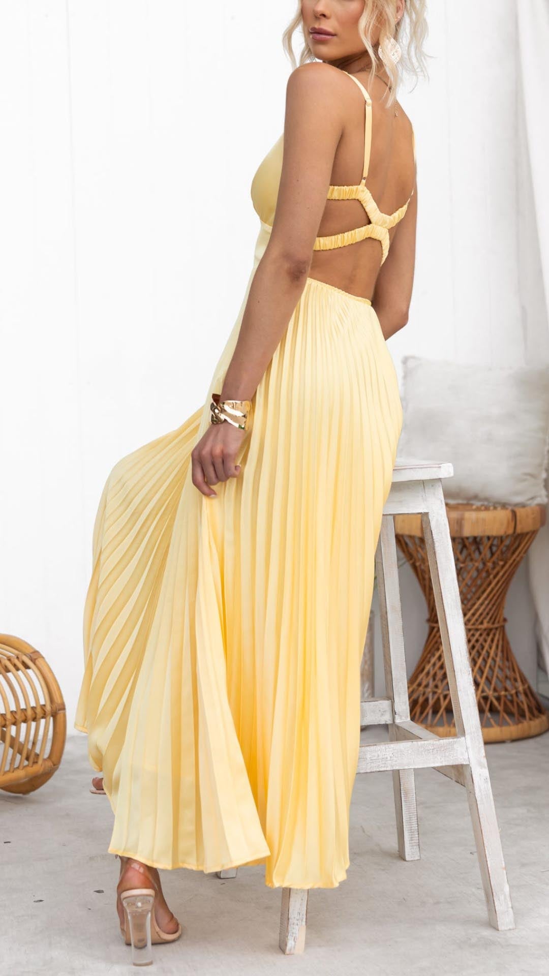NÉRIA | Robe longue plissée