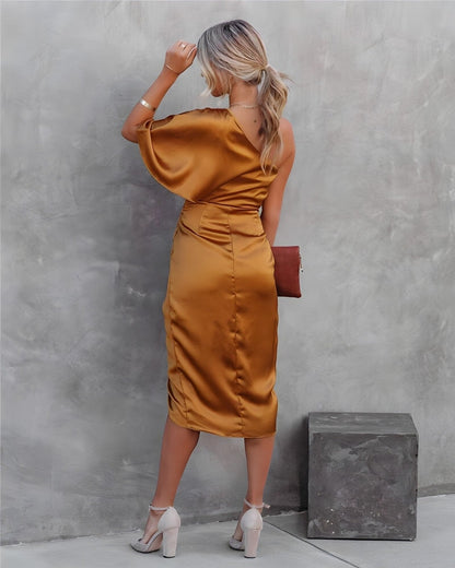 LUCIE | Robe Élégante Asymétrique