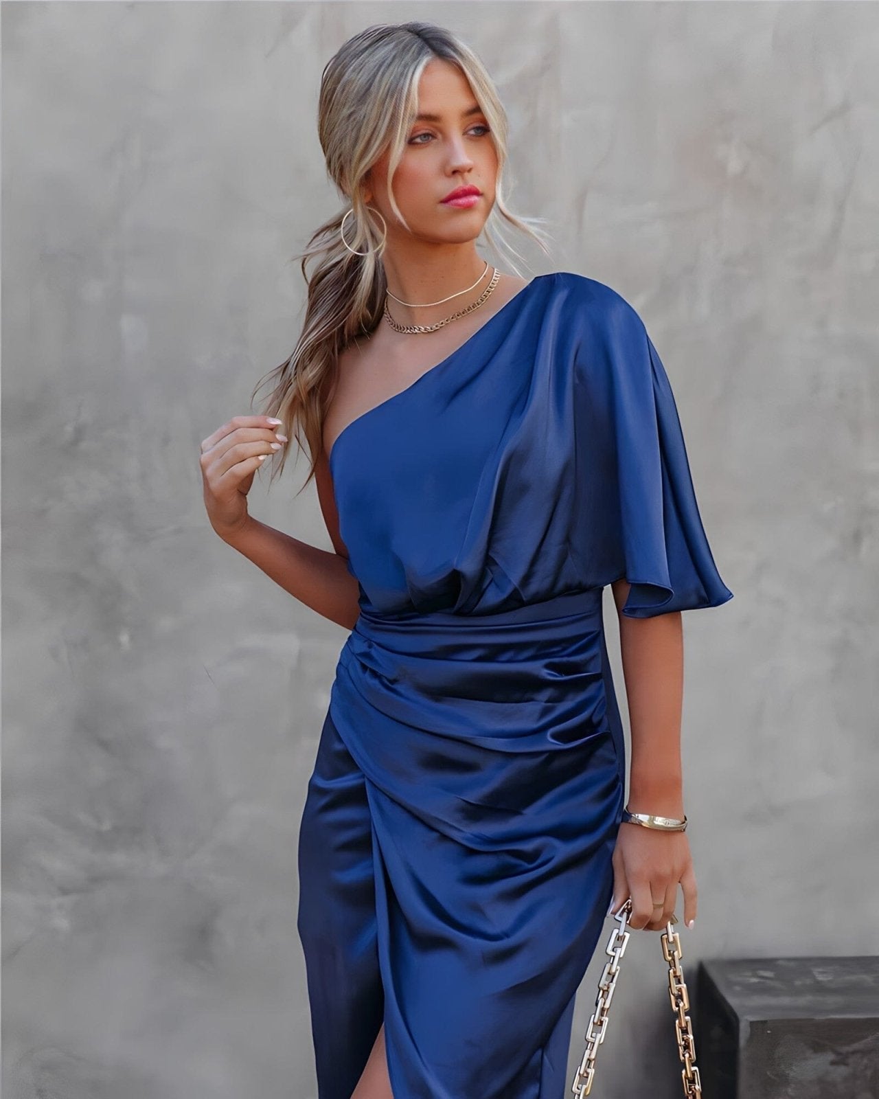 LUCIE | Robe Élégante Asymétrique