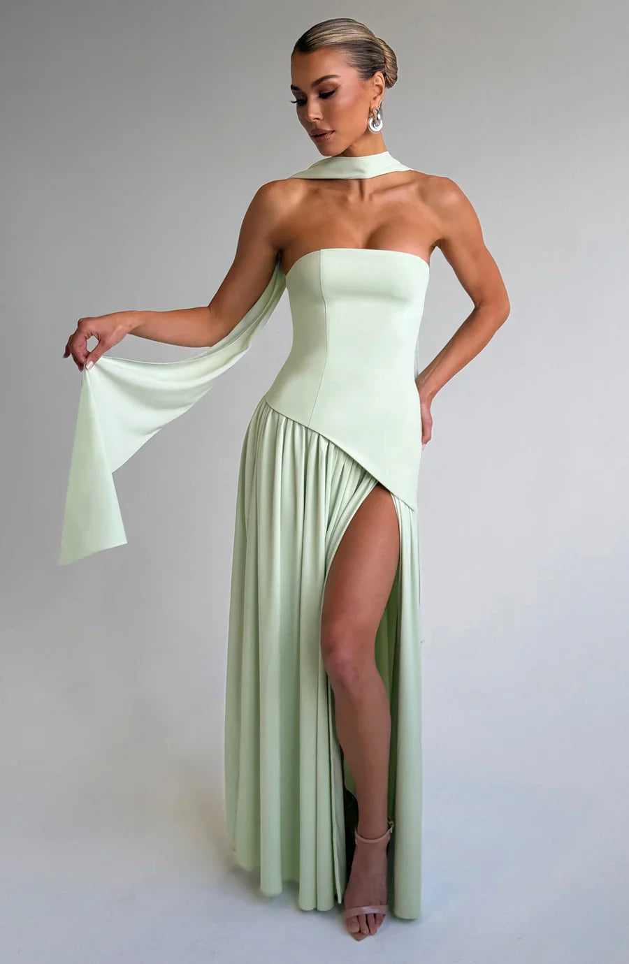 MIRELLE | Robe bustier asymétrique fendue